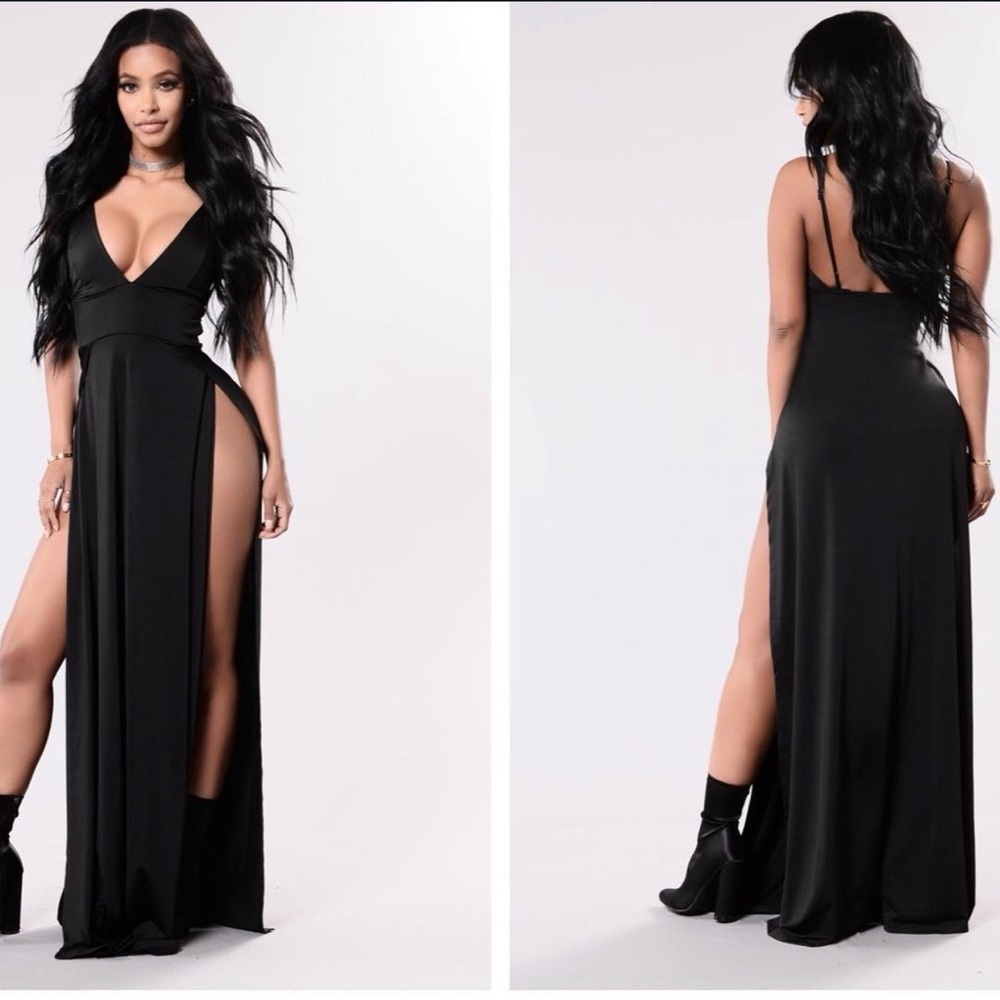 Fashion Nova Sleek Black Maxi Dress